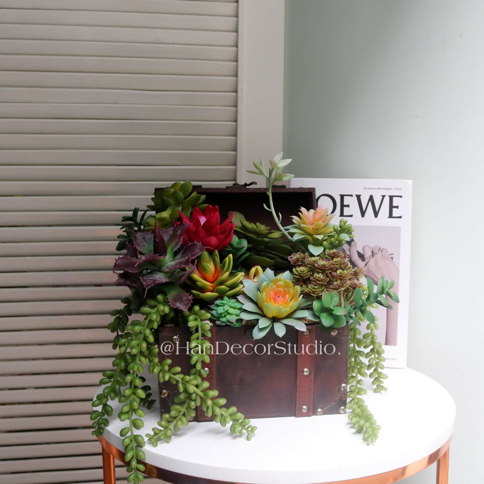 Chậu hoa sen đá để bàn HDC23