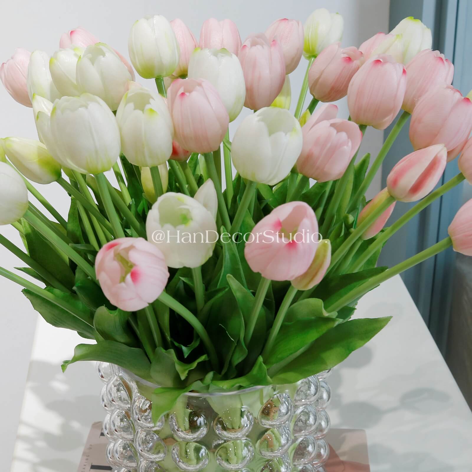 Bình hoa tulip trang trí HD26.A4