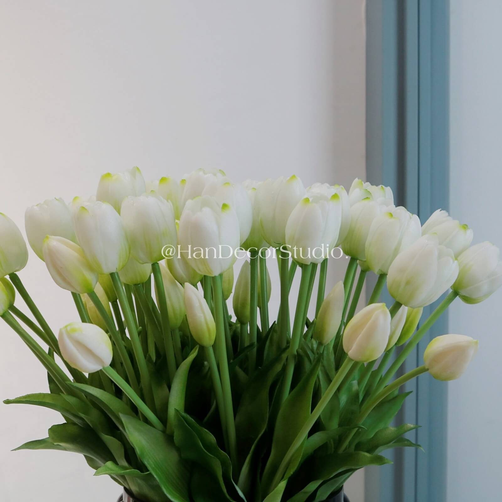 Bình hoa tulip trang trí HD26.A2